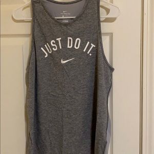 Nike Tank (mesh back)